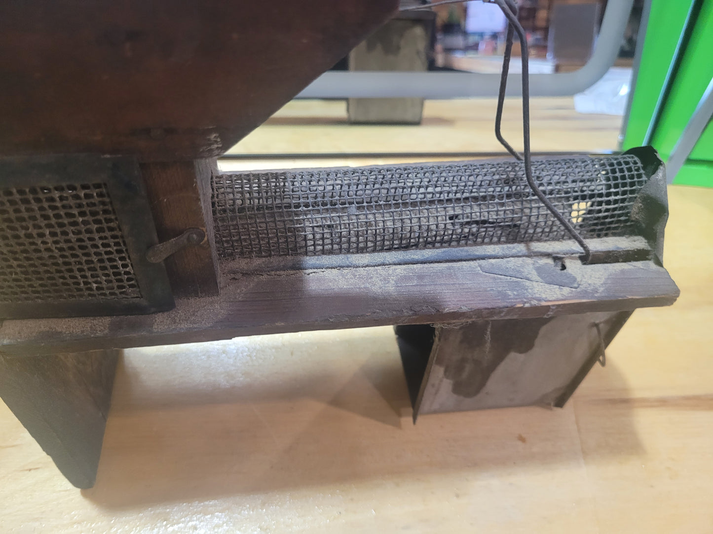 Vintage Wooden Humane Mouse Trap – Primitive Farmhouse Rodent Trap