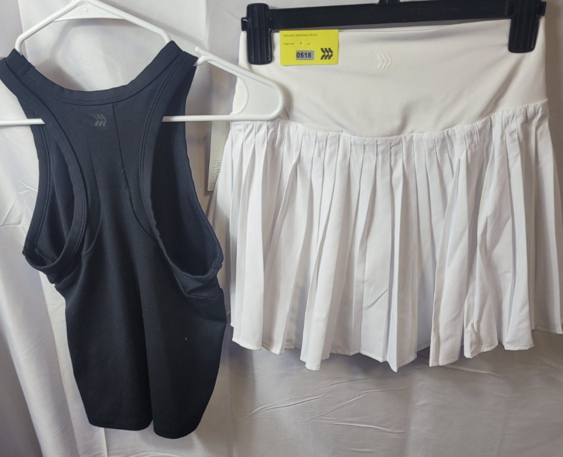 Womens extra small work out outfit - Image 2