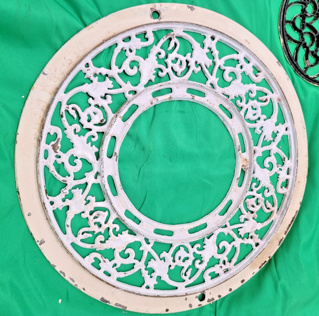 Antique Cast Iron Ornate Floral Vent Grate Round Decorative Register Cover Vinta - Image 2