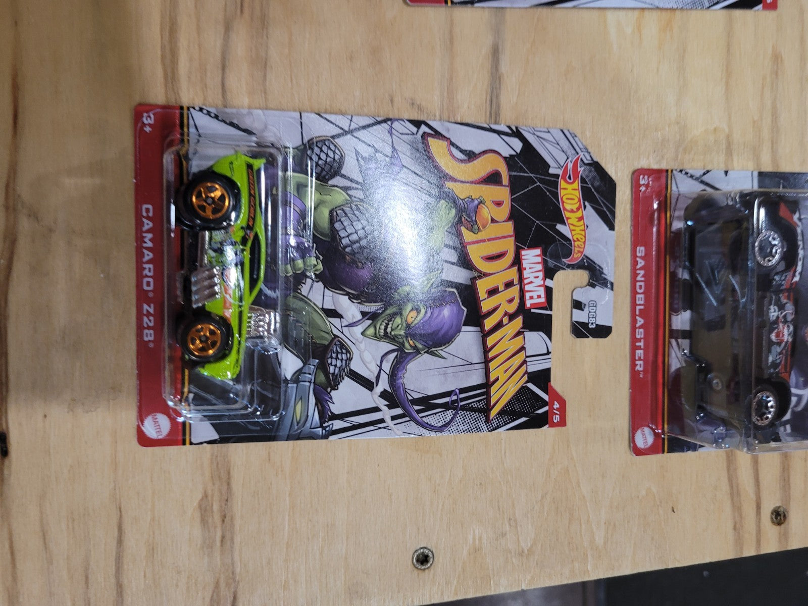 Hot Wheels Marvel Spider-Man Complete 5-Car Set – Sealed Die-Cast Collection - Image 2