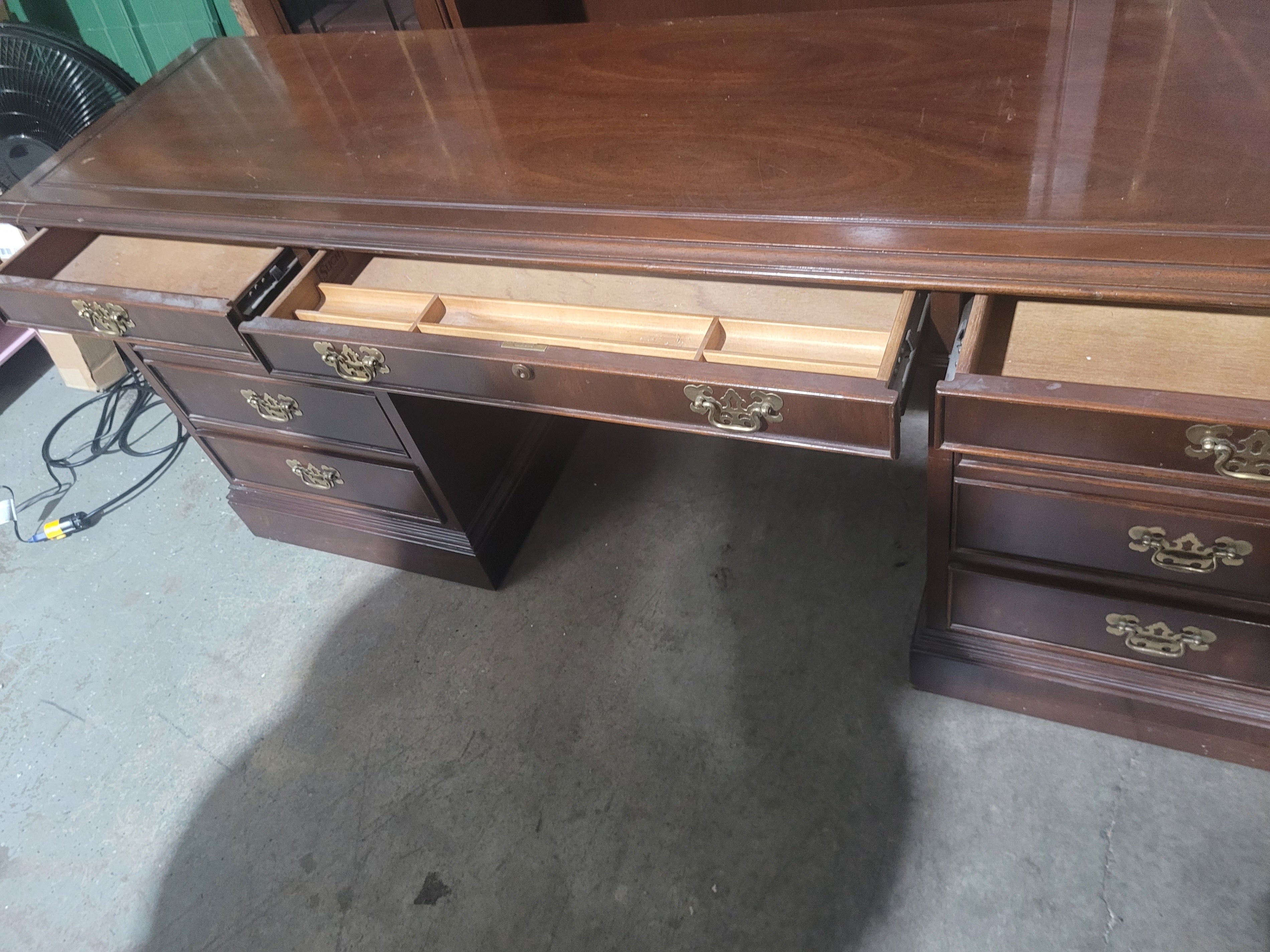Traditional Executive Desk & Lighted Display Hutch Set – Solid Wood - Image 10