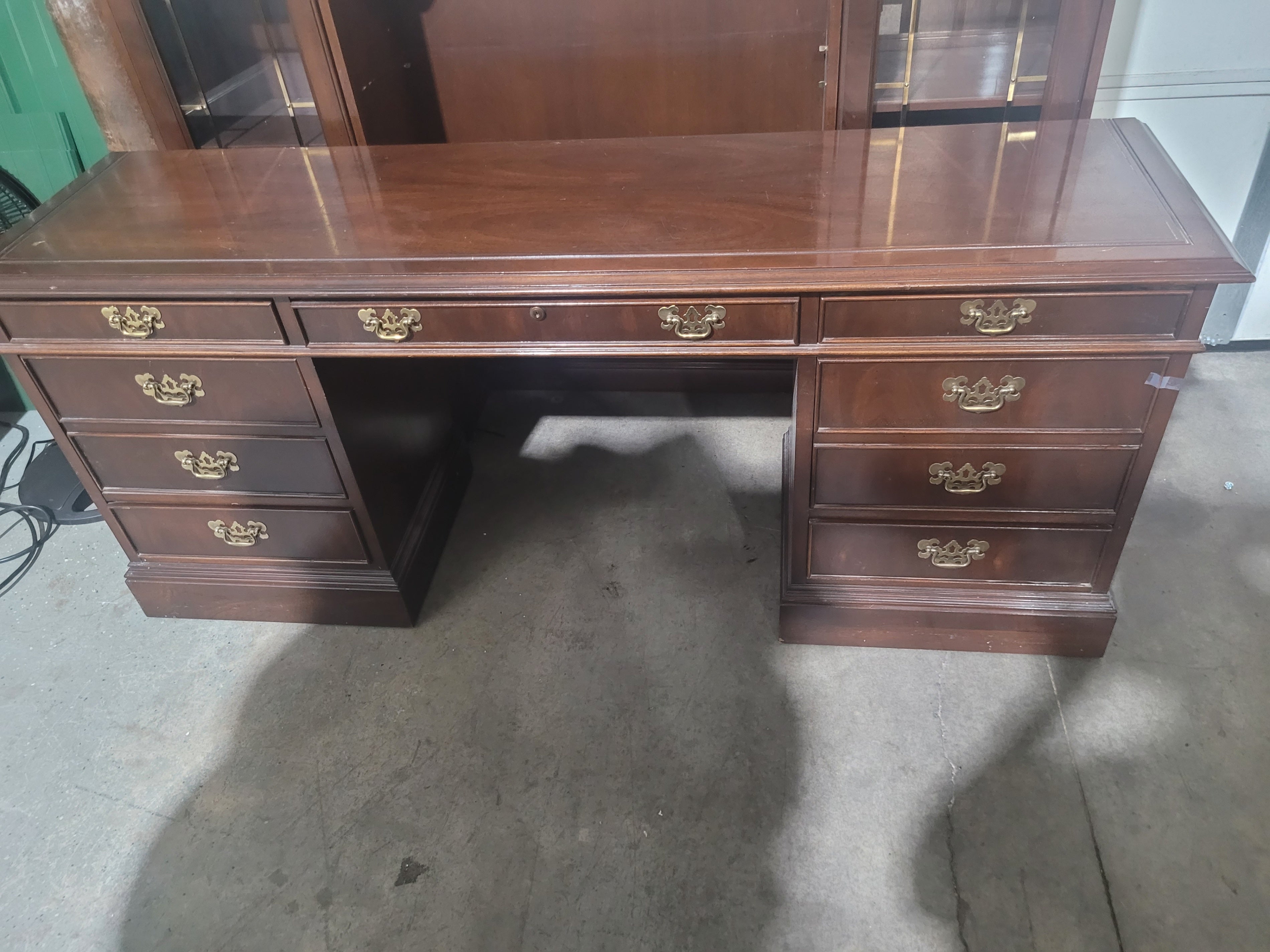 Traditional Executive Desk & Lighted Display Hutch Set – Solid Wood - Image 6