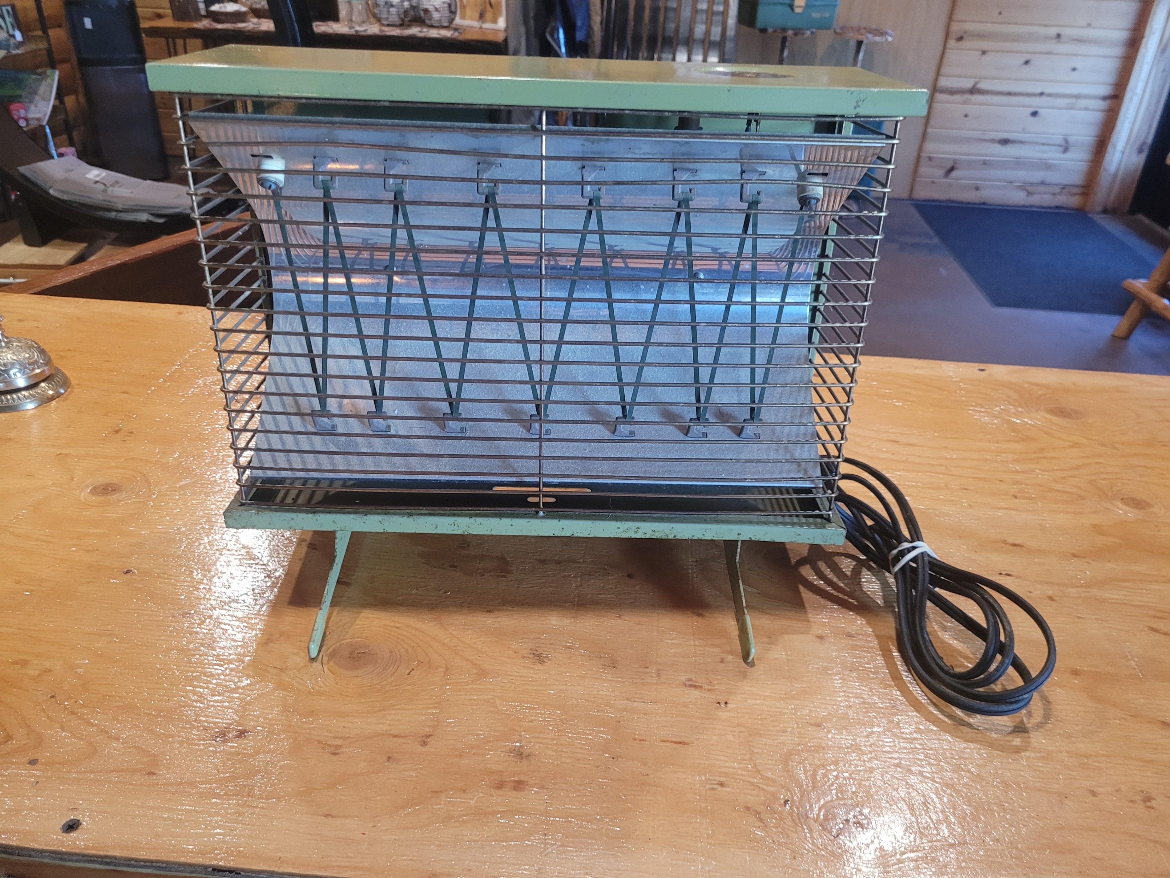 Vintage Berns Air King Electric Insect Bug Killer – Chicago, IL - Image 1