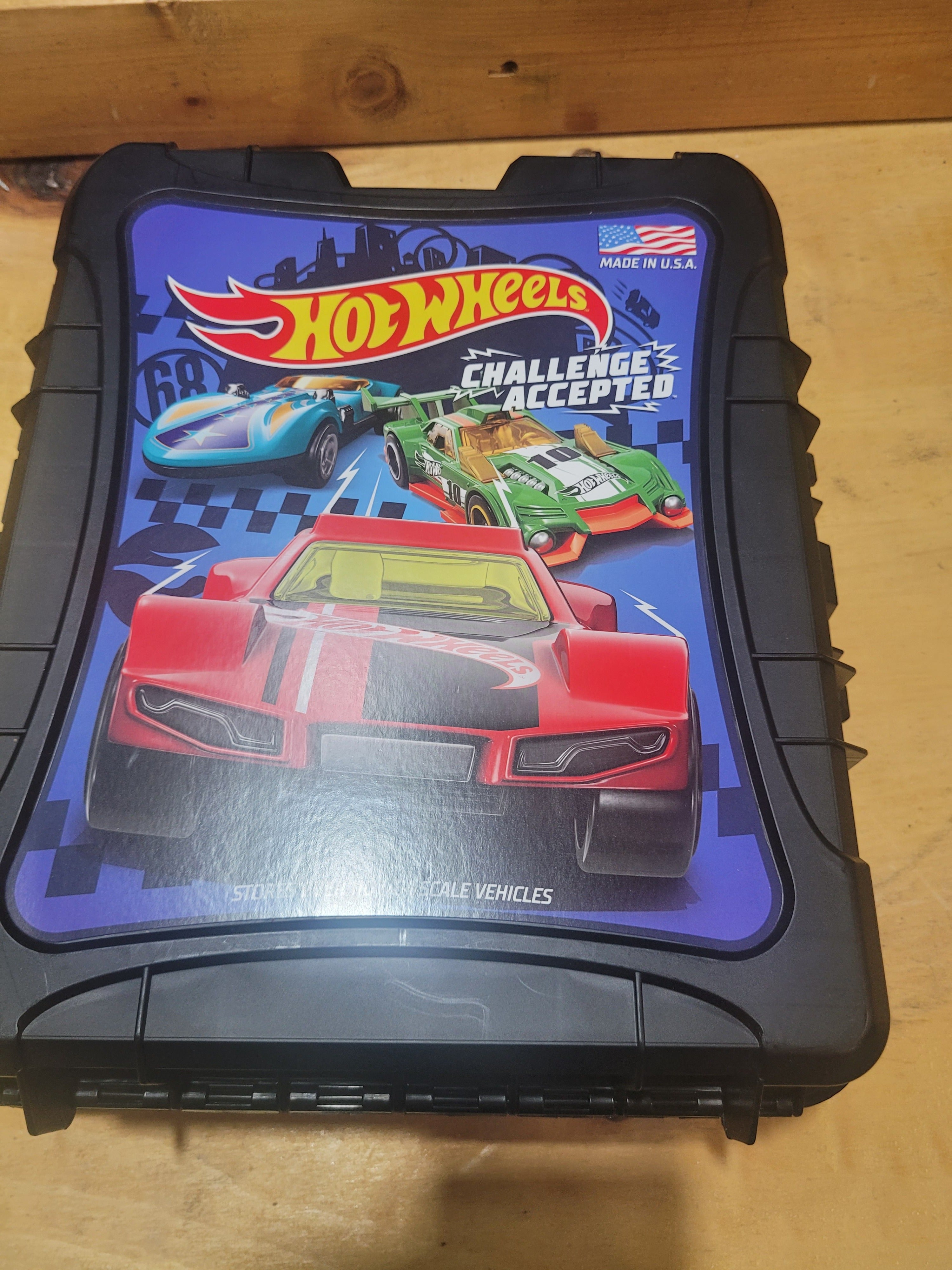 Hot Wheels 68-Car Carrying Case + 60+ Die-Cast Cars & Trucks - Image 2
