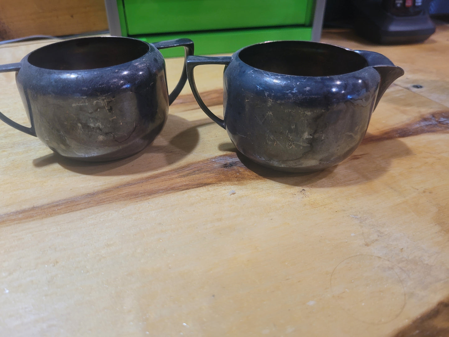 Vintage Wilton Armetale Sugar Bowl & Creamer Set – Mid-Century Pewter Serveware