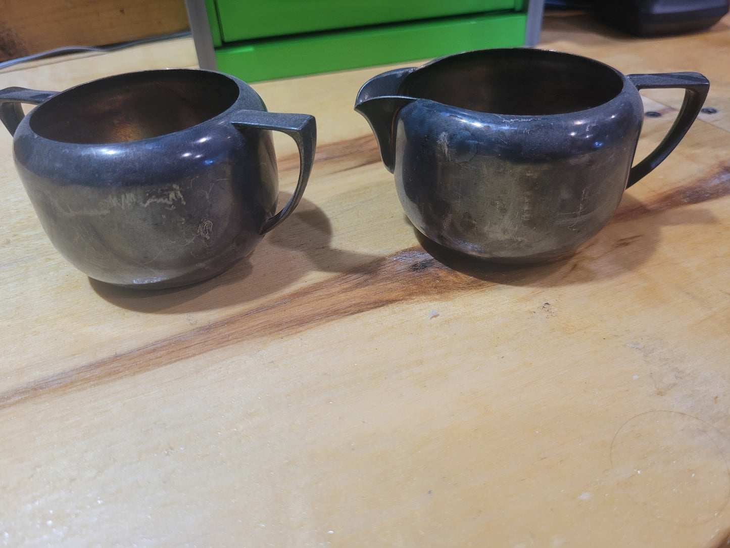 Vintage Wilton Armetale Sugar Bowl & Creamer Set – Mid-Century Pewter Serveware