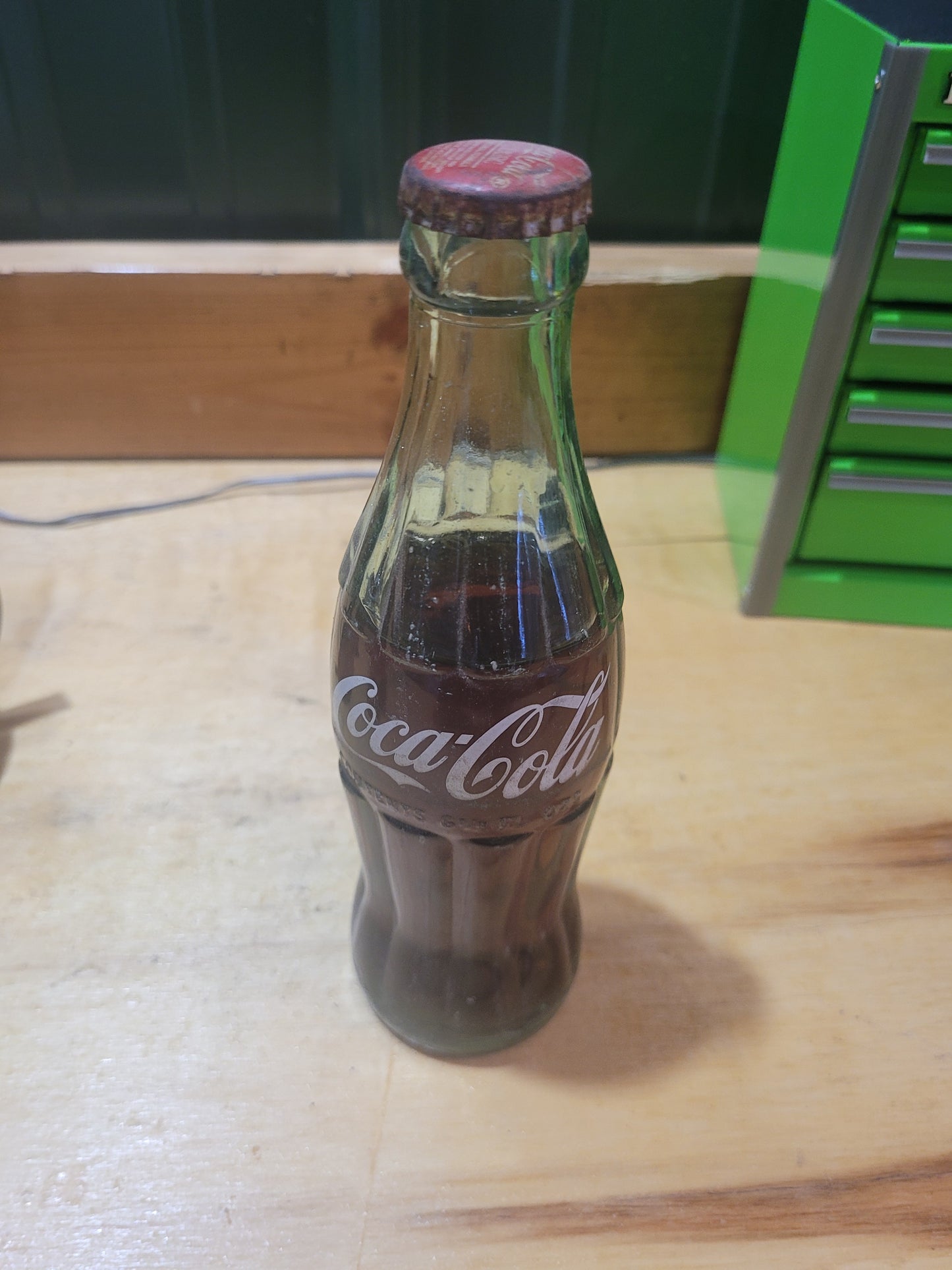 Vintage Coca-Cola 6½ oz Green Glass Bottle with Original Cap (1958) – Full Bottl