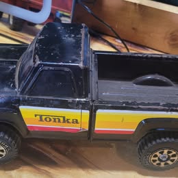 Vintage Tonka Black Pickup Truck – Pressed Steel Toy – Made in USA