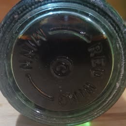 Vintage Coca-Cola 61⁄2 oz Green Glass Bottle with Original Cap (1958) – Full Bottle