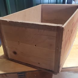 Vintage Premium Mountain Bartletts Wooden Fruit Crate – Earl Fruit Co. California