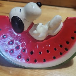 Vintage Snoopy Watermelon Coin Bank – 1958/1966 United Feature Syndicate