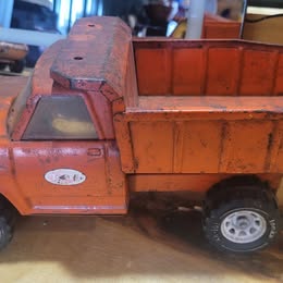 Vintage Tonka Pressed Steel Dump Truck – Orange – Classic Toy Truck