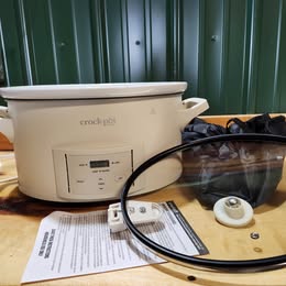 Crock-Pot 7qt Programmable Countdown Cook and Carry